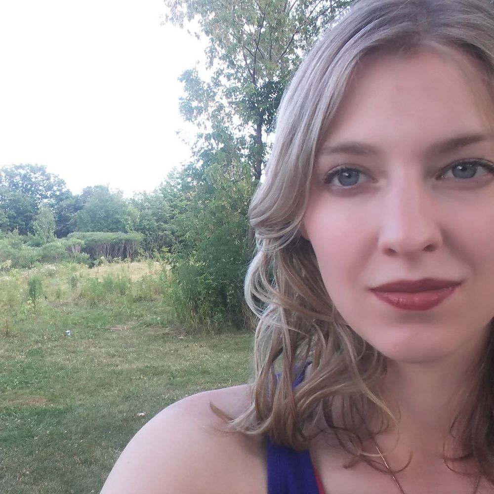 Meet your Posher, Kim
